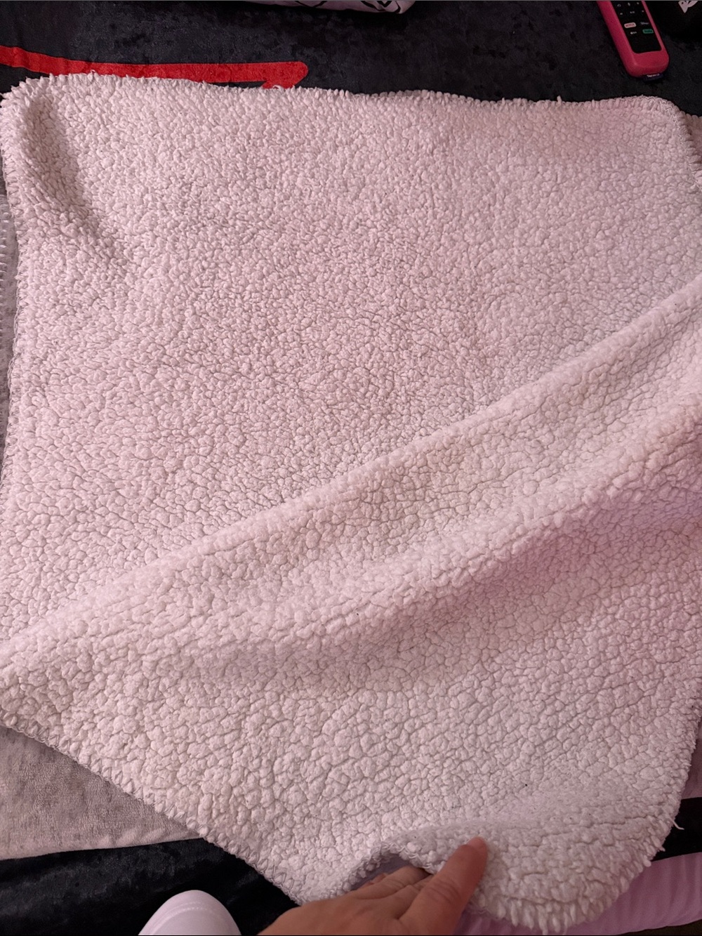 PINK Victoria's Secret Gray & White P Logo Plush Throw Blanket - Picture 2 of 4